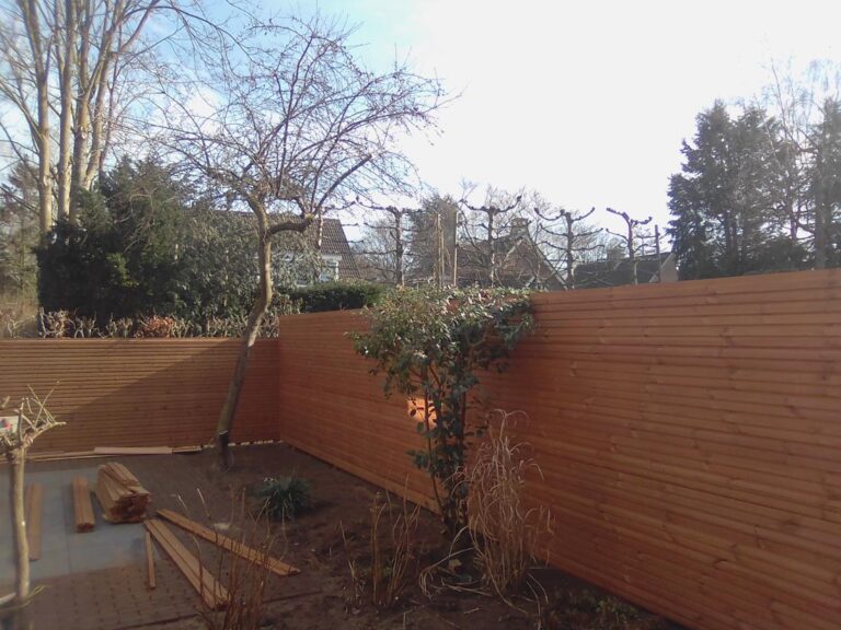 strakke houten schutting
